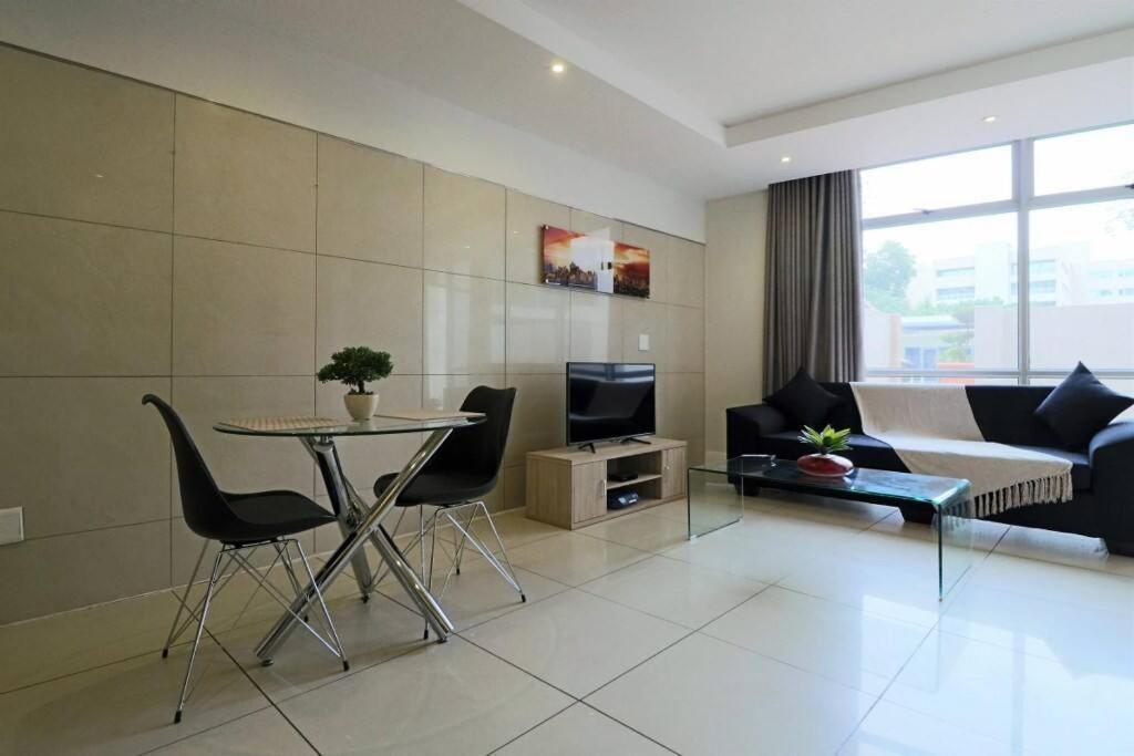 Upmarket Sandton Hydro Park Apartments Joanesburgo Exterior foto