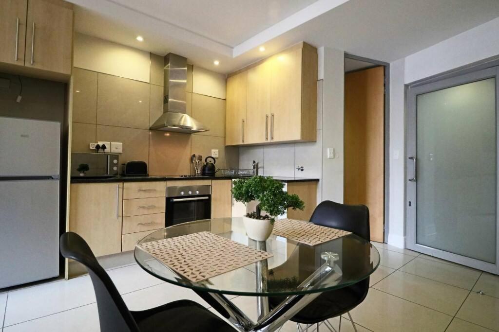 Upmarket Sandton Hydro Park Apartments Joanesburgo Exterior foto
