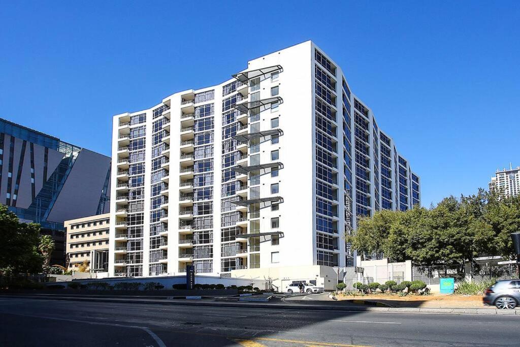 Upmarket Sandton Hydro Park Apartments Joanesburgo Exterior foto